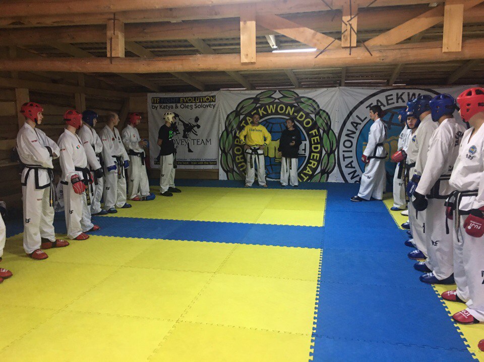 Лагерь в Карпатах